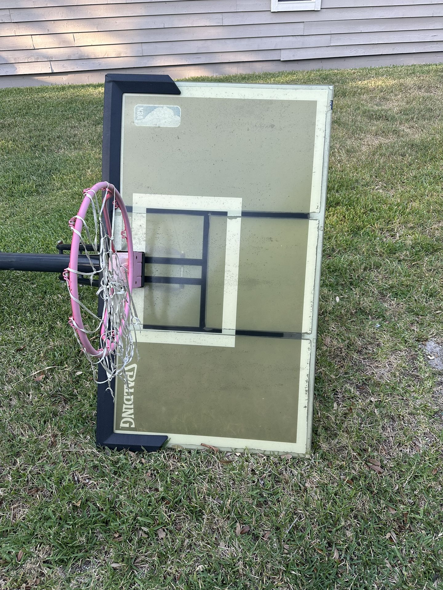 Basketball Hoop 