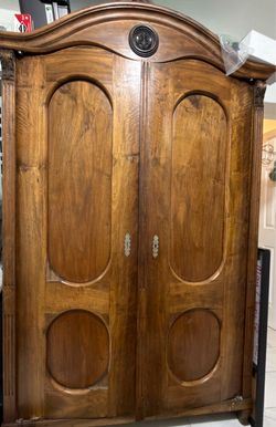 Armoire