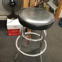 7 Bar Stool 