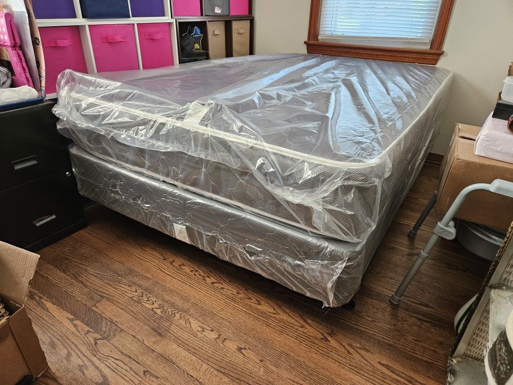Full Size 11 Inches 2 Sided Mattress Free Boxspring Included 