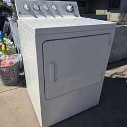 General Electric Dryer (Gas)
