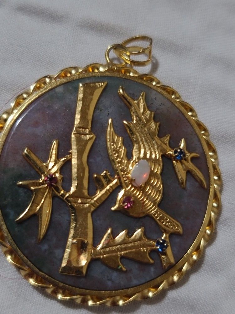 Jade Gold Gemstone Pendant
