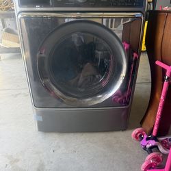 Kenmore Elite Washer Nd  Dryer XL Capacity
