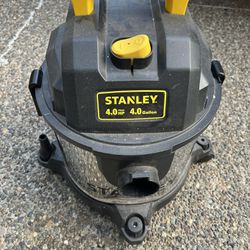 STANLEY 4 Gallon Wet Dry Vacuum, 4 Peak HP Stainless Steel 3 in 1 