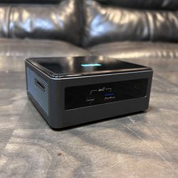 Intel NUC NUC10FNH Core i5 10th gen 16GB RAM 512gb SSD Windows 11 desktop computer 