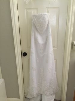 Wedding gown