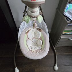 Fisher Price Baby Swing 