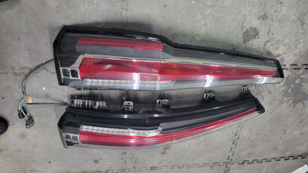 Cadillac Taillights For Chevy Suburban 