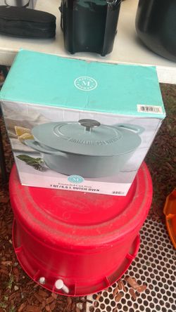 Pots and pans and smoothies maker