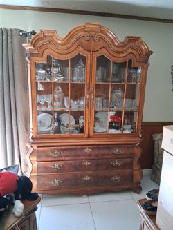 China hutch