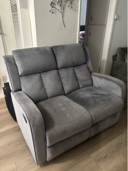 Like new sofa $150 OBO