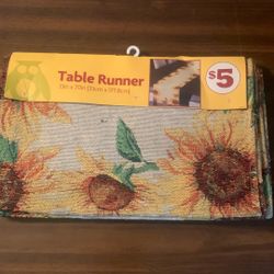 Table Runner 