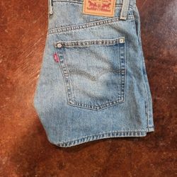 Levi's Shorts Women's Size 29