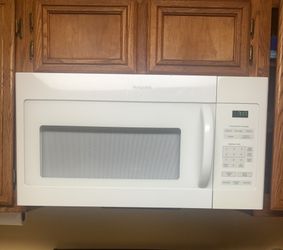 GE Hot Point 6.1 Cu Ft Over the Range Microwave 