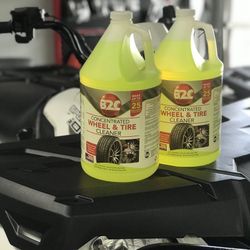Commercial wheel and tire cleaner