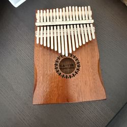 Kalimba musical instrument with accessories