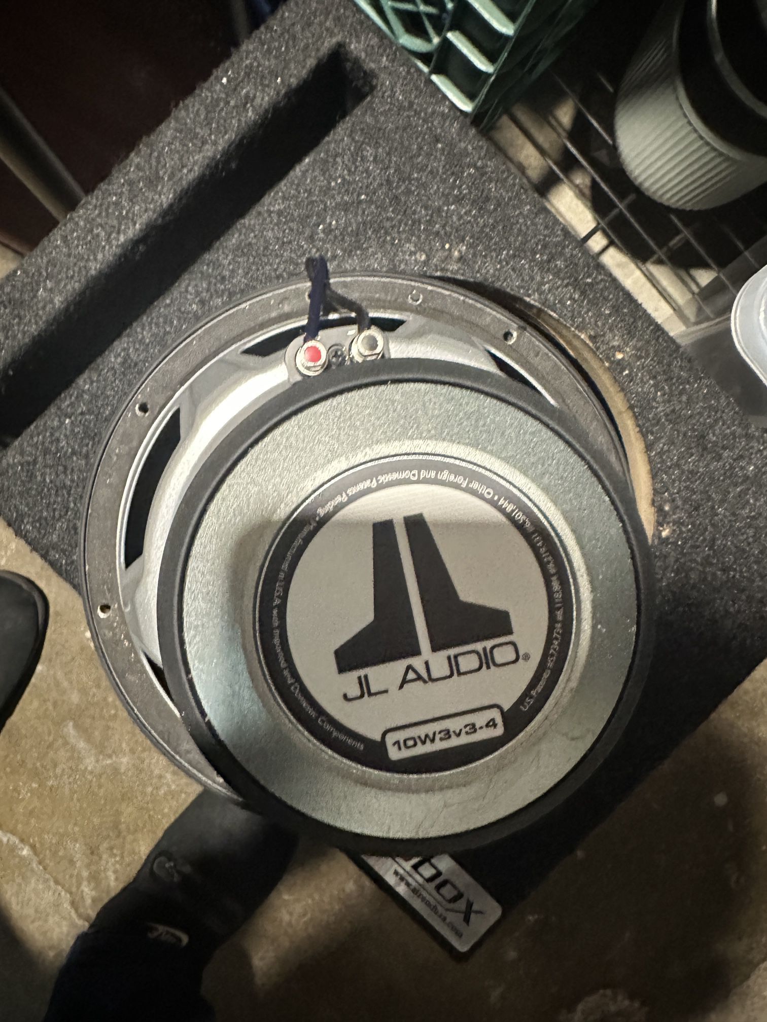 JL Audio Subwoofer 10W3v3-4 10inch PortedBbox