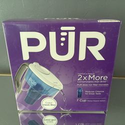 PUR 7 Cup Pitcher Filtration System in Classic Blue. 