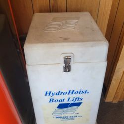 Hydro Hoist Boat Lift 30'