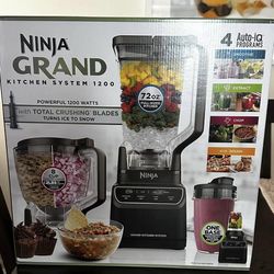 Licuadora Grand kitchen Sistem Con Accesorios Incluidos   1 Vaso Y 1 Procesador NEW