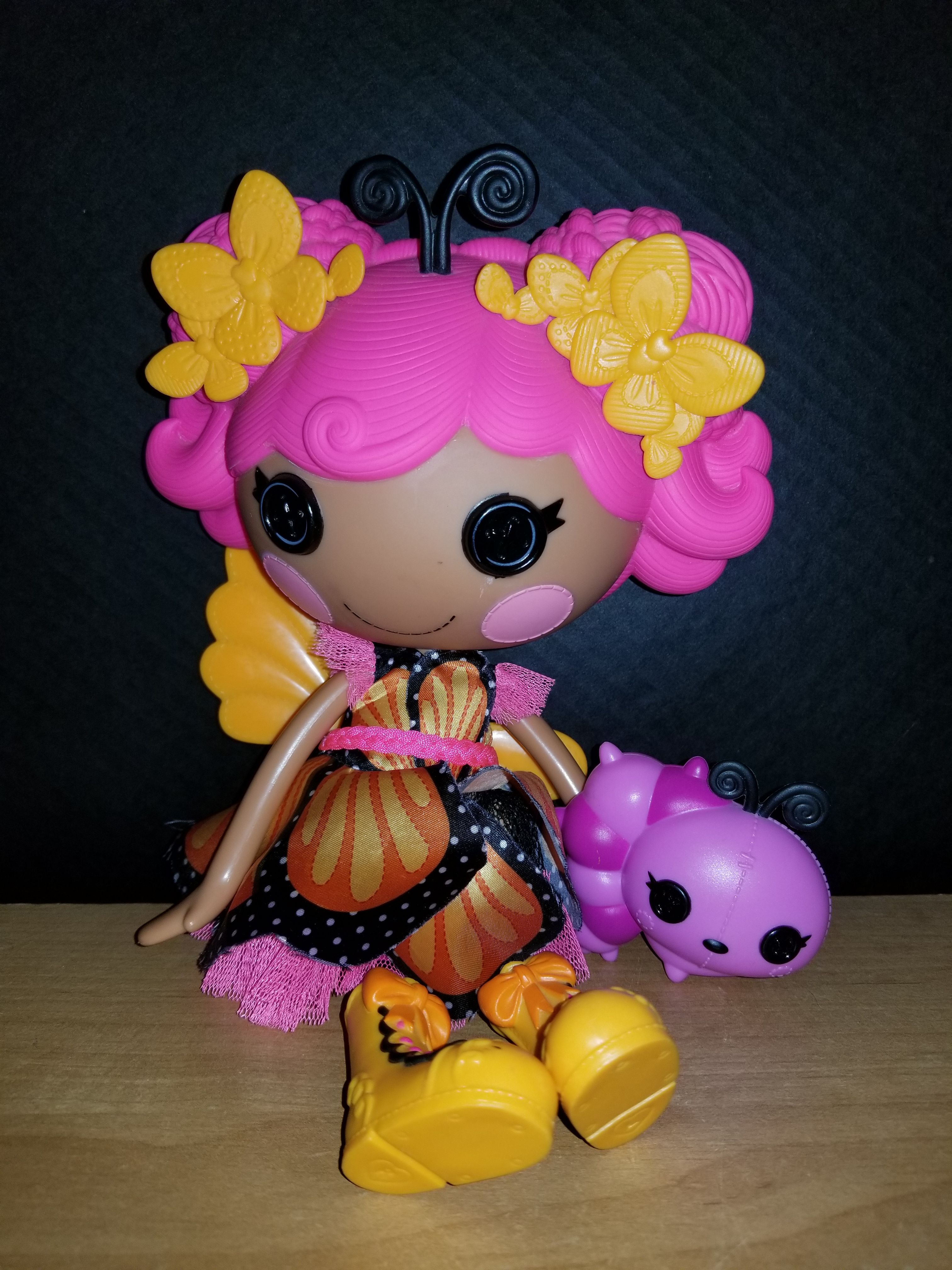 Lalaloopsy Full Size doll "Mona Arch Wings"