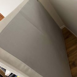 FREE Serta Queen Size Adjustable Base 