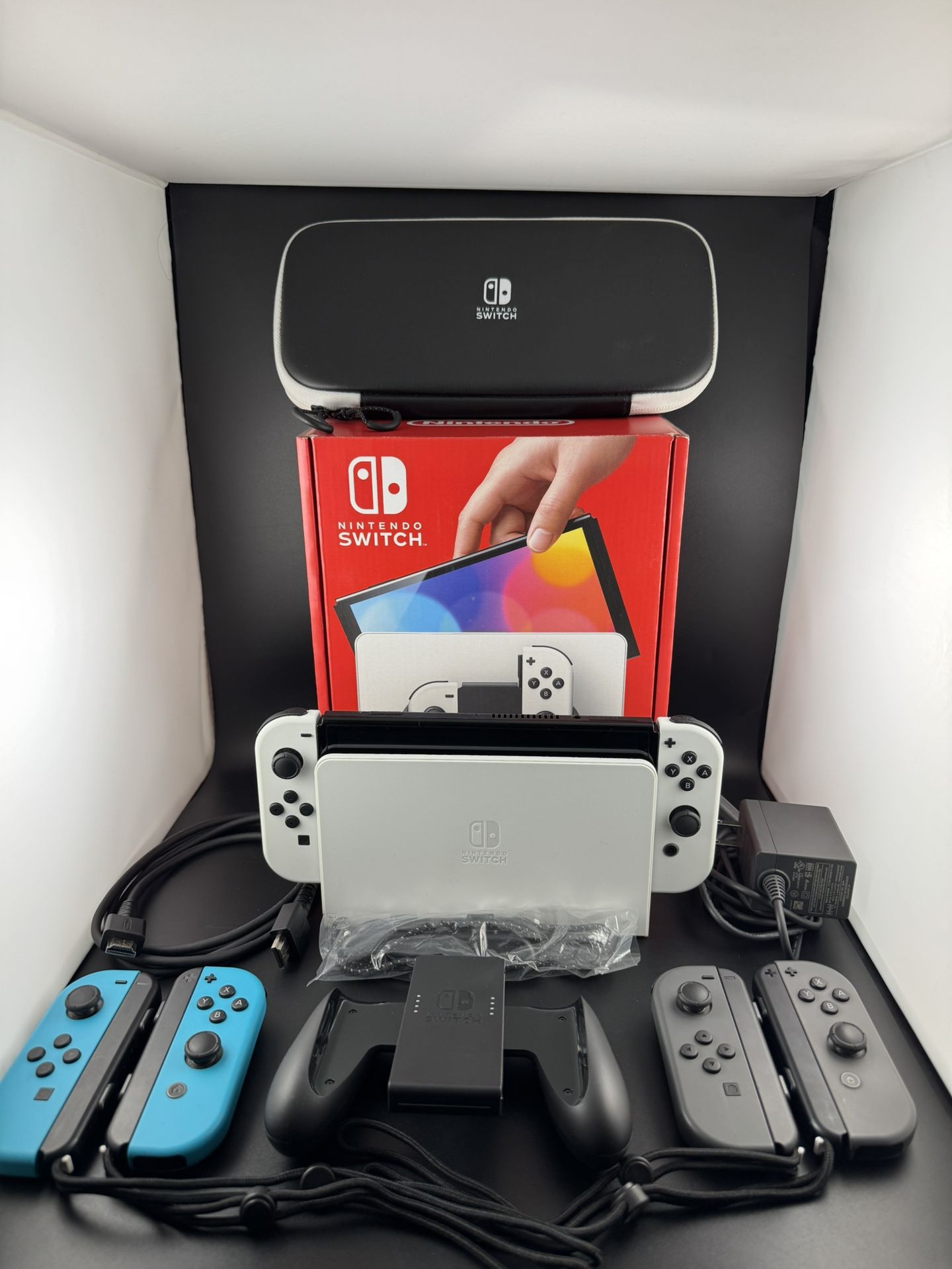 Nintendo Switch OLED White + Extra Joy-Cons + Original Box + Carrying Case