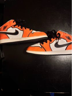 orange glossy jordan 1s size 3y