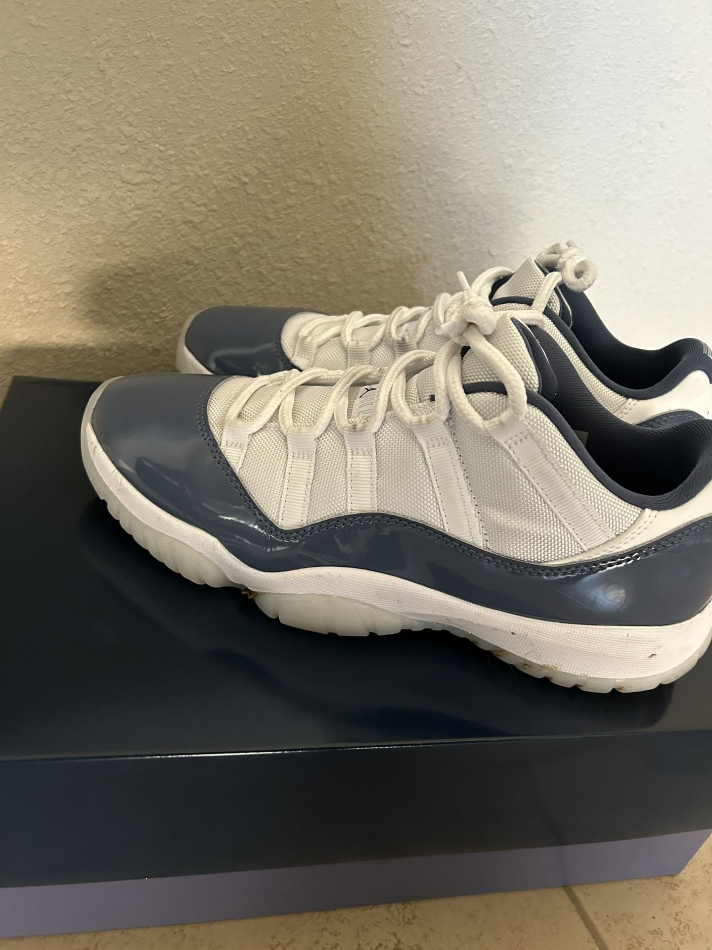 Jordan 11 Low