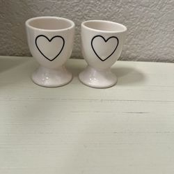 Rae Dunn heart egg holder decor x2 Adorable pieces. Table decor for valentines and Easter
