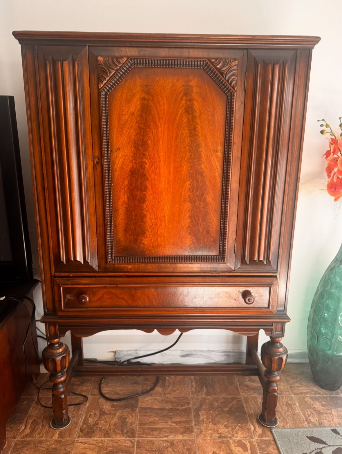 Berkey & Gay Cabinet