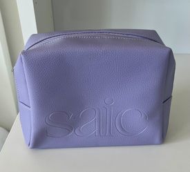 SAIE Oversized Makeup Bag