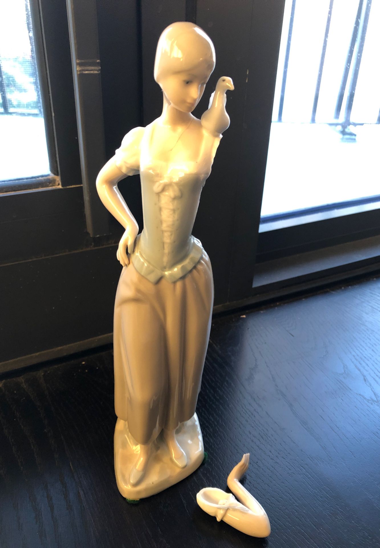 Lladro figurine