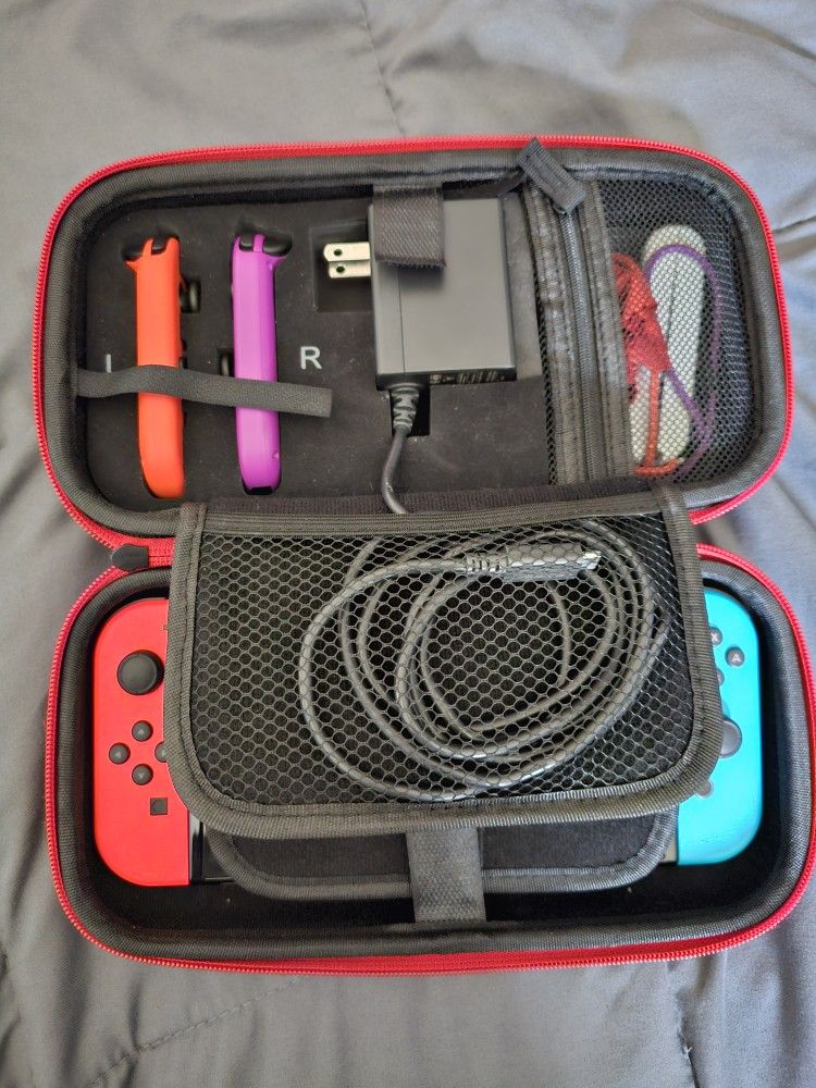 Nintendo Switch OLED Scarlet And Violet Edition Bundle