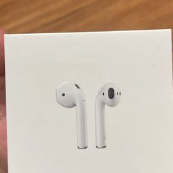 Airpods Second Generation With Charging Case
