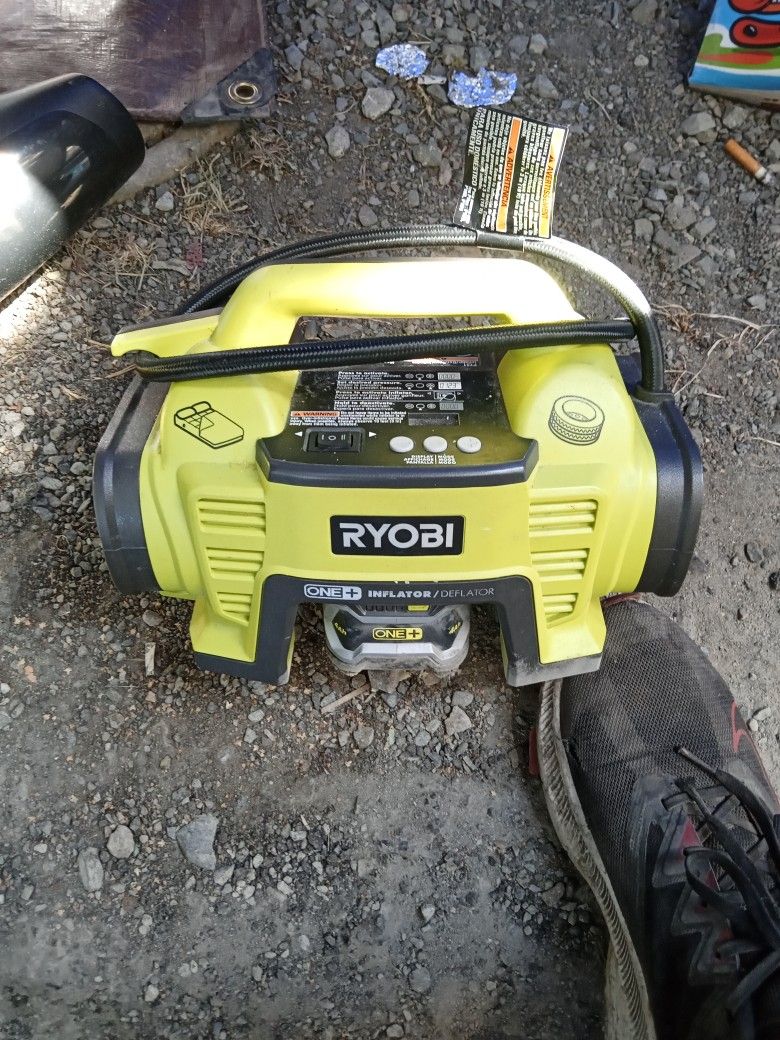 P731 Ryobi iInflator