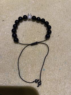 Bracelet onyx with silver crown