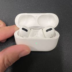 Apple Ipad, Microsoft Surface Pro, Skull Candy Crusher Headphones, Apple AirPods, Microsoft Surface Keyboard, IPad Pro Keyboard