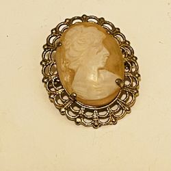 Vintage Carved Shell Cameo woman gold toned mid century MCM brooch