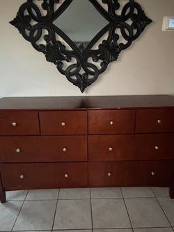 Cherry Wood 8 Drawer Dresser