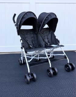 Jeep Turboglyde Double Umbrella Stroller