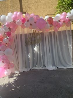Balloon garland