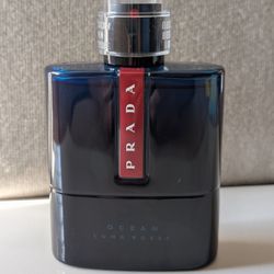 Prada Luna Rossa Ocean