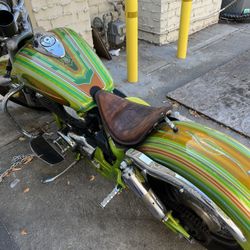 98 Honda Shadow 750 Custom.