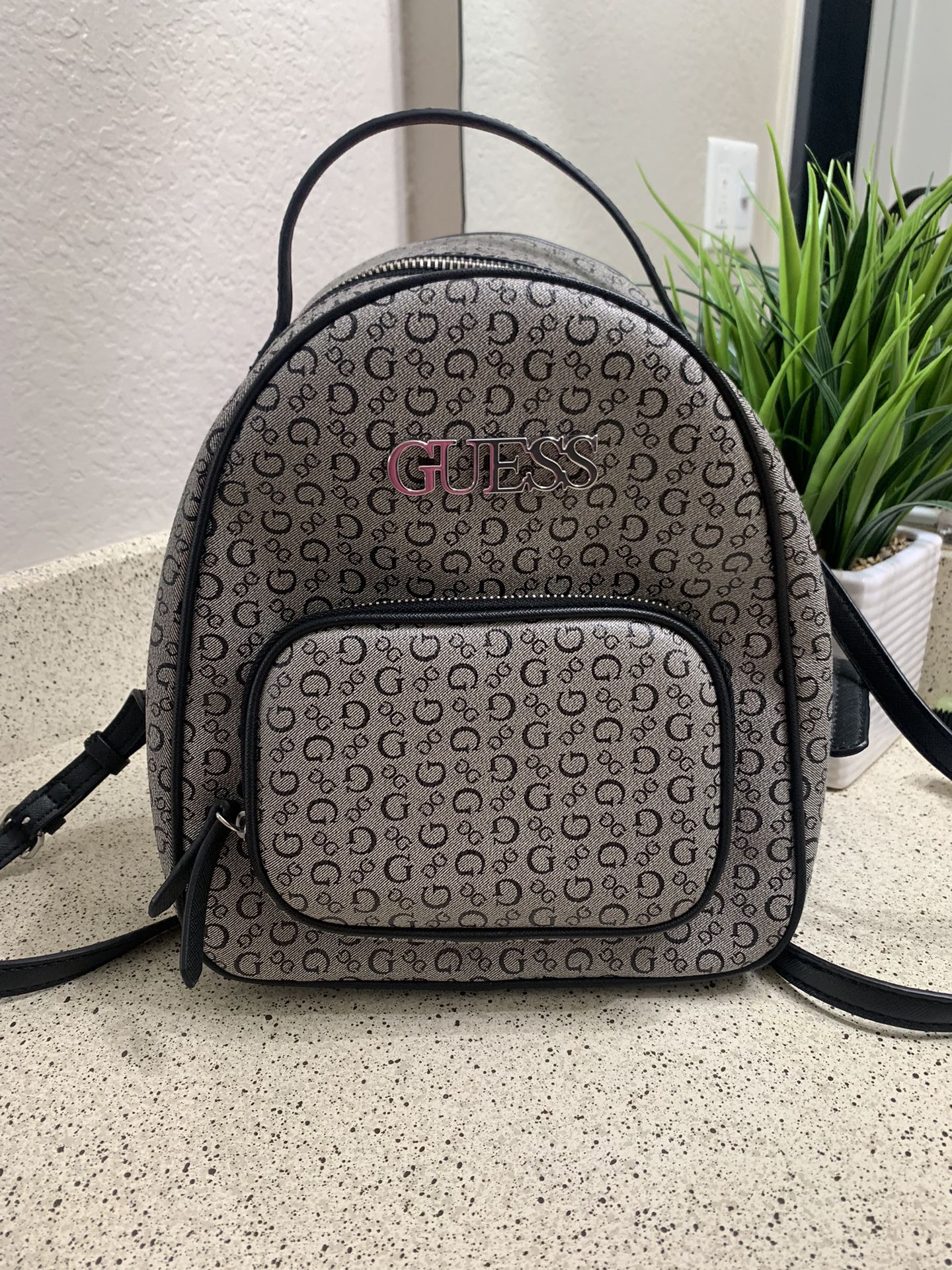 Woman’s Guess Backpack