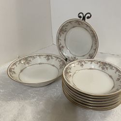 Vintage NORITAKE Gallery Soup Bowls 7 3/4” & Big Bowl Width: 9 1/2 in Height: 2 1/2 in Total 9 Plates