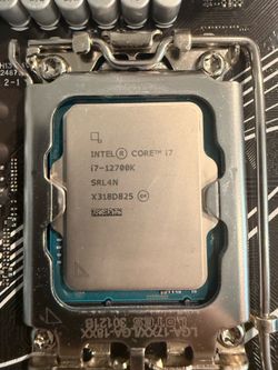 Intel - i7-12700K