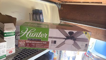 Hunter fan brand new in the box LED light $70
