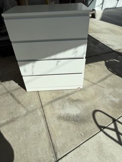 Ike cabinet