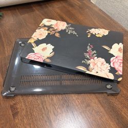 MacBook Air 13″ Case (A2337 / A2179 / A1932, 2018–2022) – Black Matte Clear, Peony Design